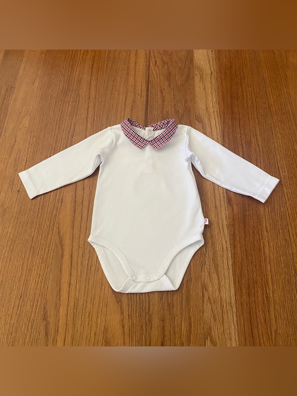 Jacadi White Long-Sleeve Bodysuit with Red & Navy Gingham Collar